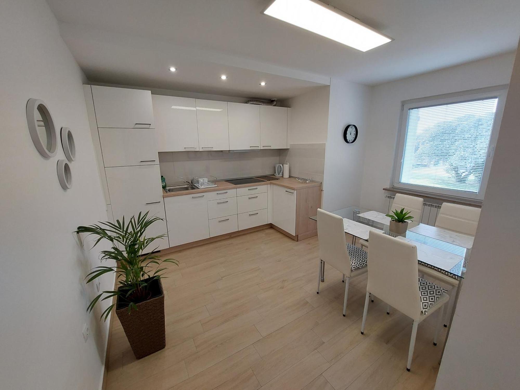 בפורטורוז M&M Sunset Apartments מראה חיצוני תמונה