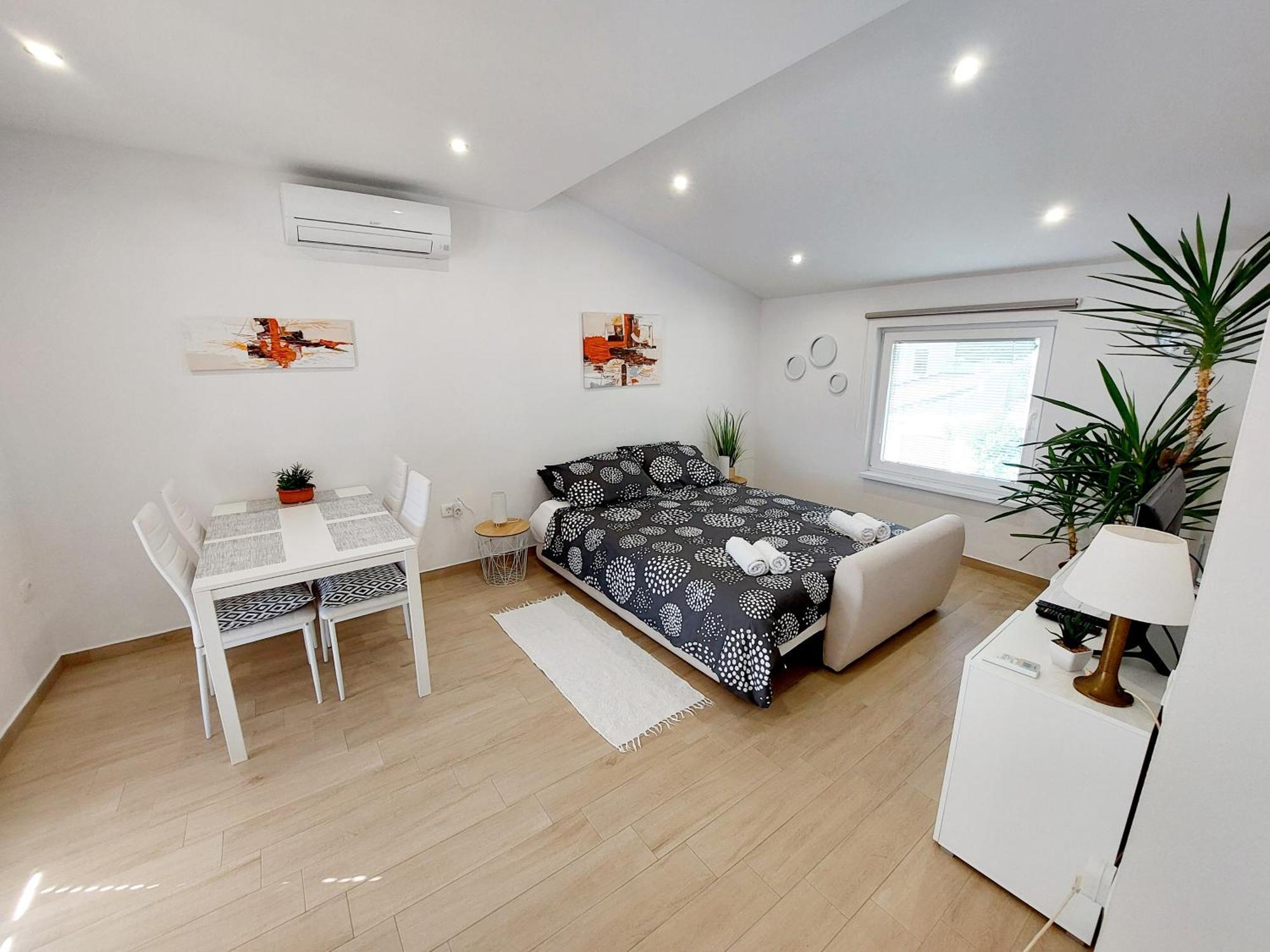 בפורטורוז M&M Sunset Apartments מראה חיצוני תמונה